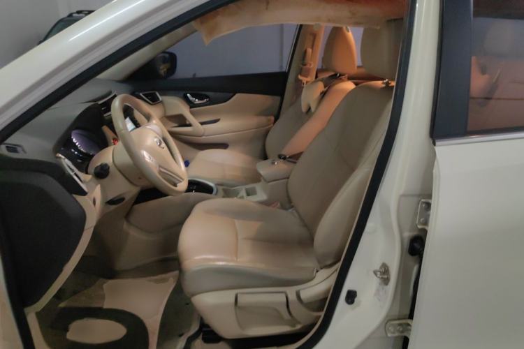 Used Nissan X-Trail 2014 2.0L CVT Comfort Edition 2WD Left Front Seat
