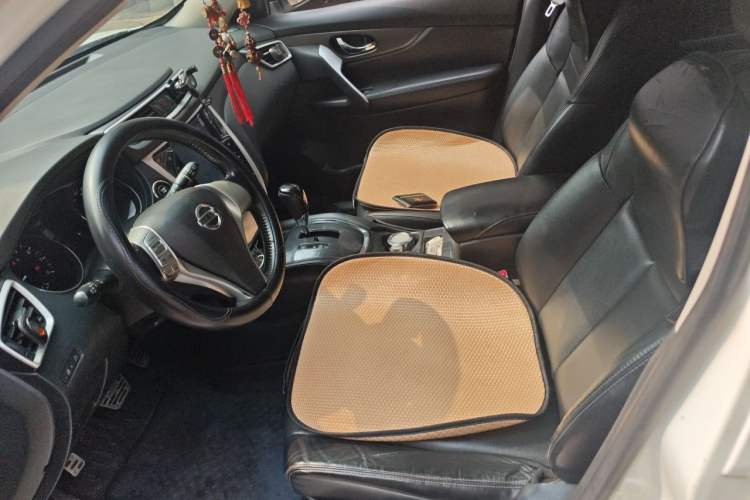 Used Nissan X-Trail 2014 2.0L CVT Comfort Edition 2WD Left Front Seat