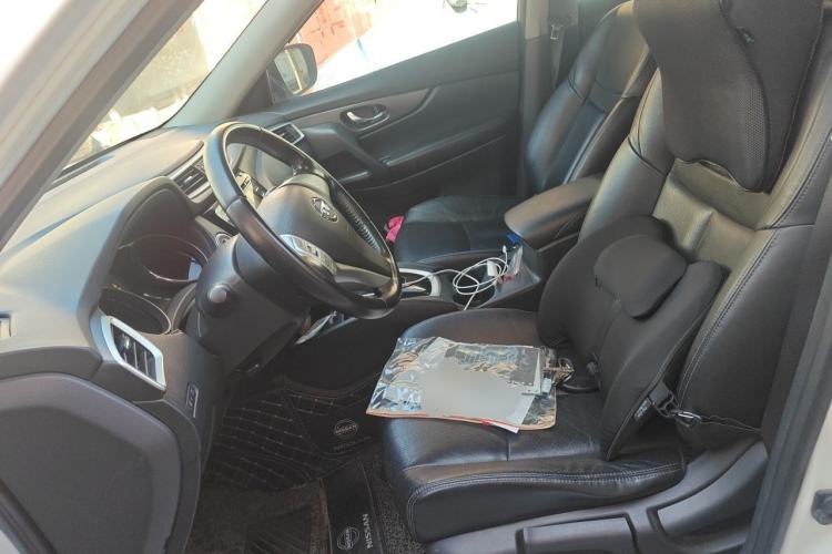 Used Nissan X-Trail 2014 2.0L CVT Comfort Edition 2WD Left Front Seat