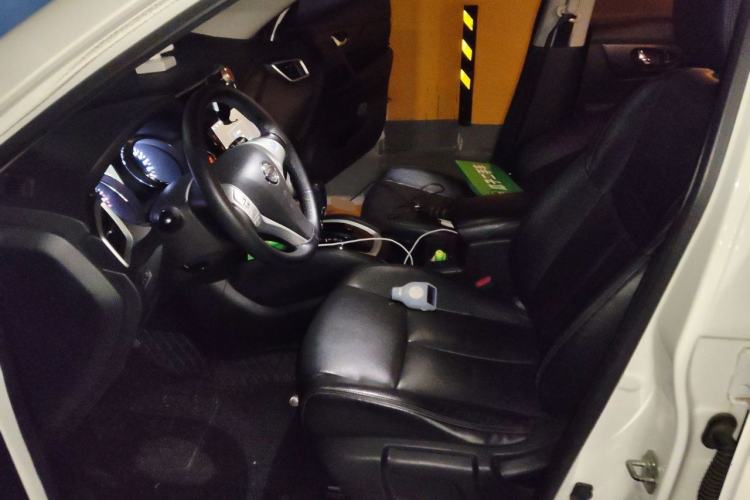 Used Nissan X-Trail 2014 2.0L CVT Comfort Edition 2WD Left Front Seat