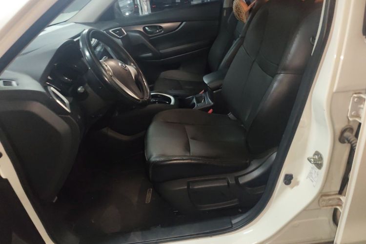 Used Nissan X-Trail 2014 2.0L CVT Comfort Edition 2WD Left Front Seat