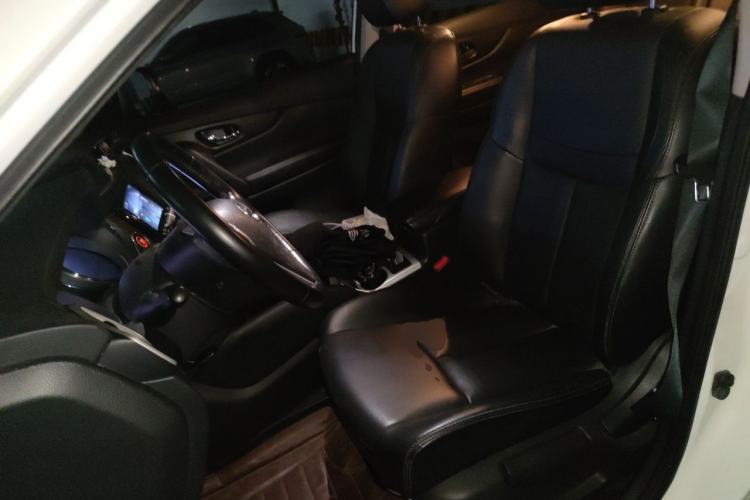Used Nissan X-Trail 2014 2.0L CVT Comfort Edition 2WD Left Front Seat