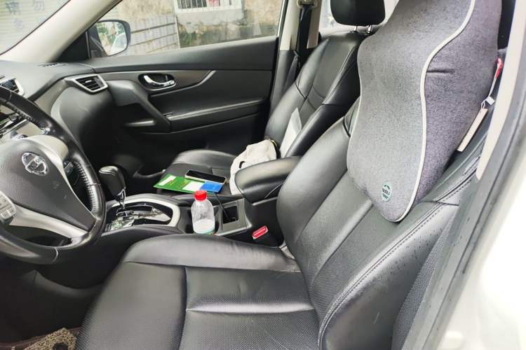 Used Nissan X-Trail 2014 2.0L CVT Comfort Edition 2WD Left Front Seat