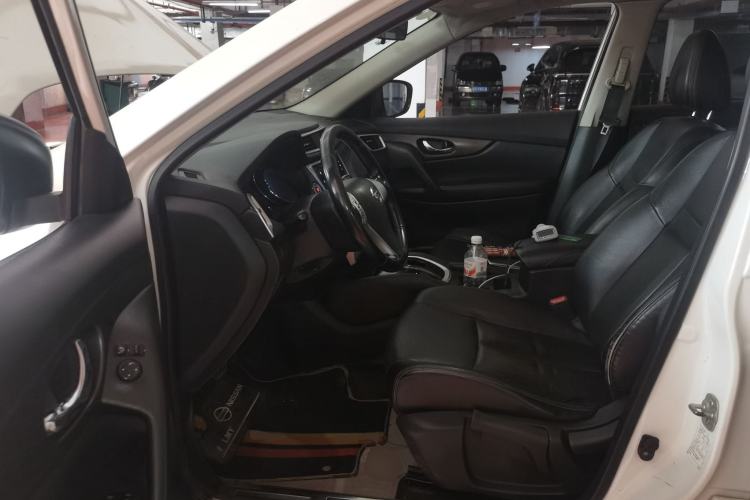 Used Nissan X-Trail 2014 2.0L CVT Comfort Edition 2WD Left Front Seat