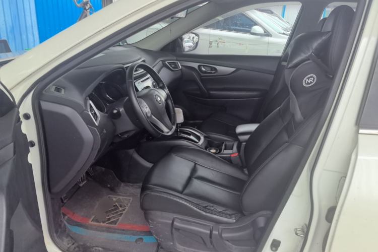 Used Nissan X-Trail 2014 2.0L CVT Comfort Edition 2WD Left Front Seat