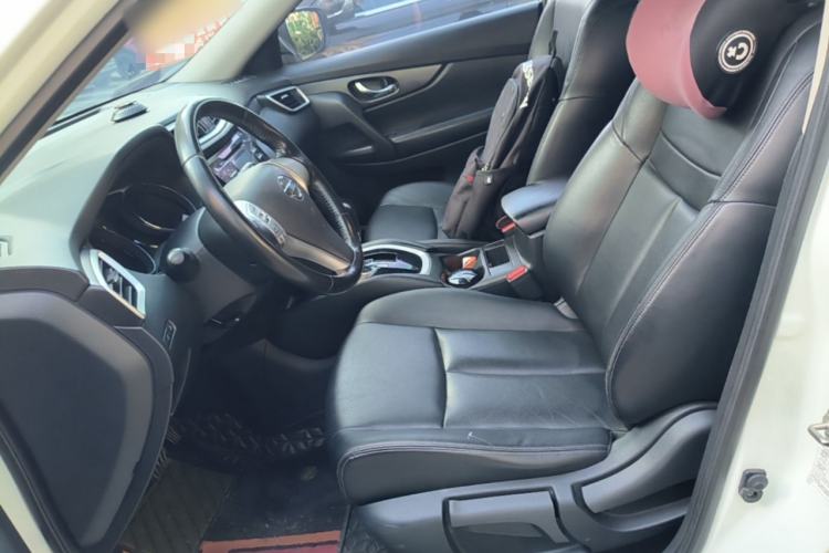 Used Nissan X-Trail 2014 2.0L CVT Comfort Edition 2WD Left Front Seat