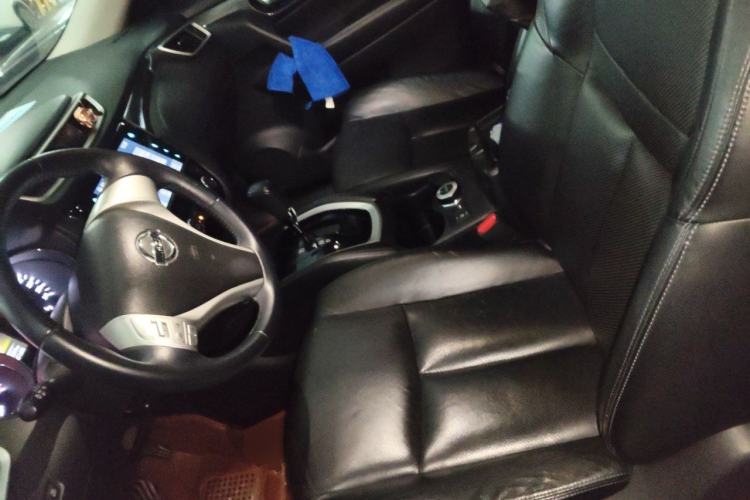 Used Nissan X-Trail 2014 2.5L CVT Luxury Edition 4WD Left Front Seat