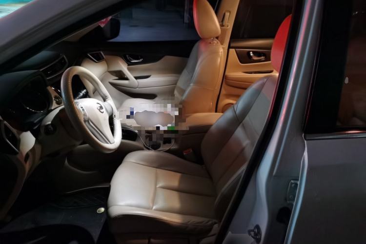 Used Nissan X-Trail 2014 2.0L CVT Comfort Edition 2WD Left Front Seat