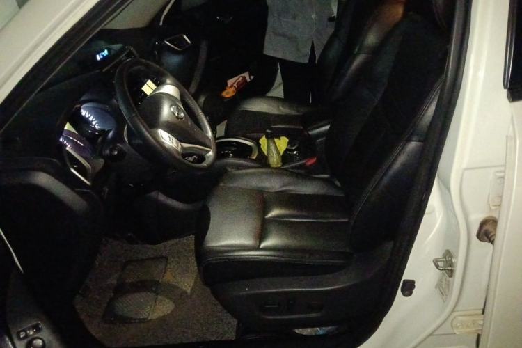 Used Nissan X-Trail 2014 2.5L CVT Luxury Edition 4WD Left Front Seat