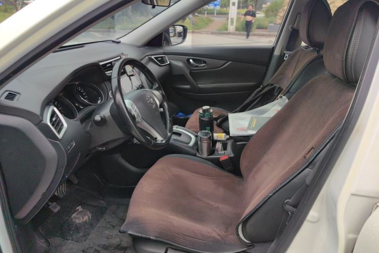 Used Nissan X-Trail 2014 2.0L CVT Comfort Edition 2WD Left Front Seat