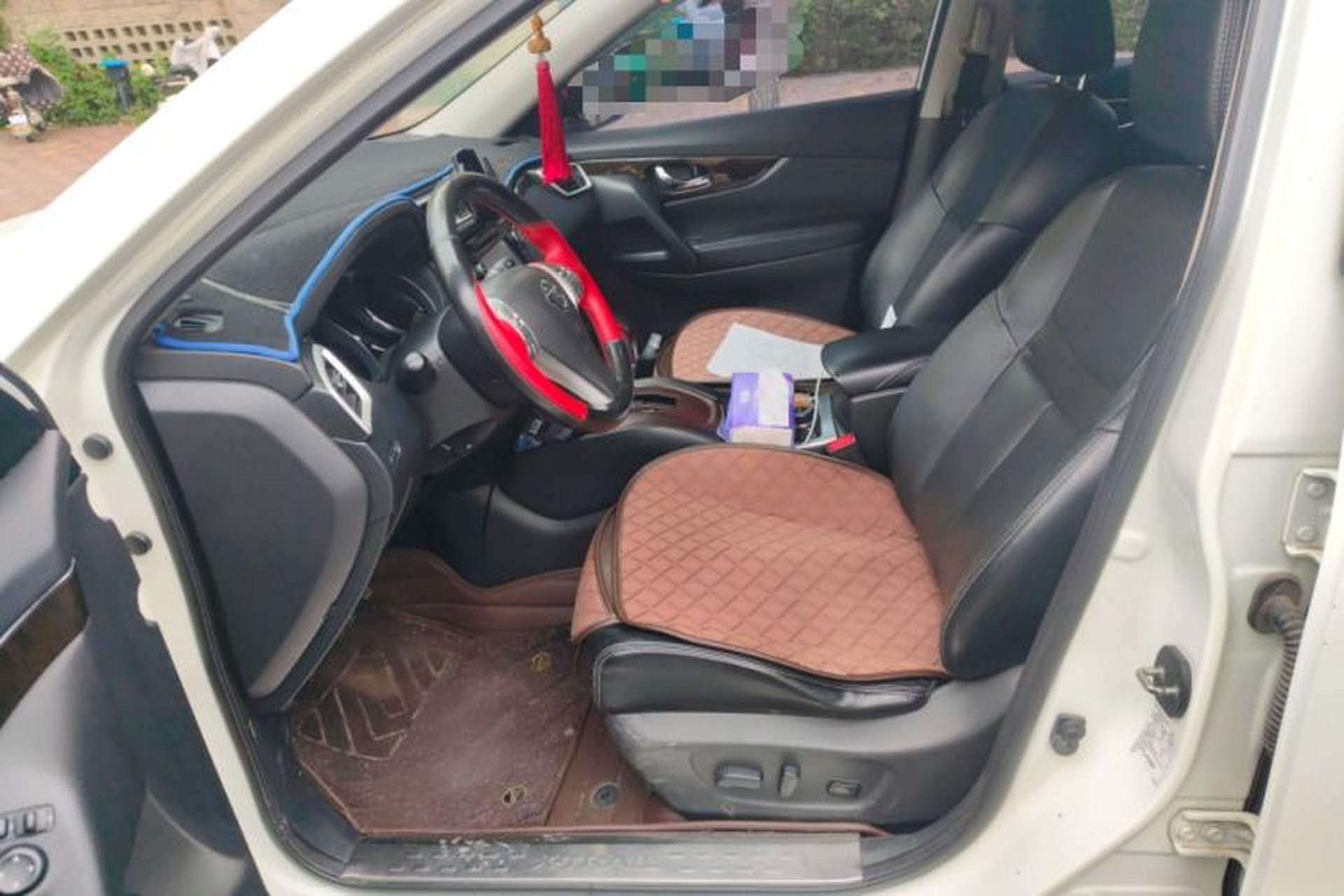 Used Nissan X-Trail 2014 2.5L CVT Ultimate Edition 4WD Left Front Seat