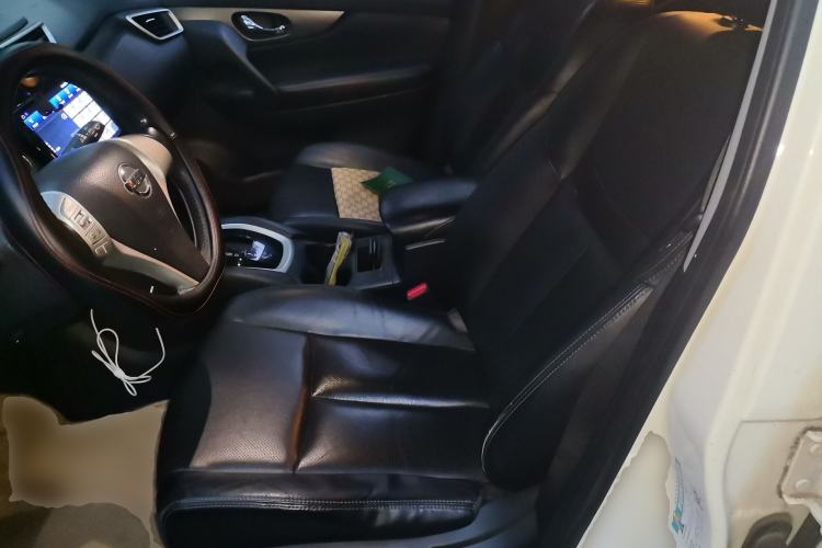 Used Nissan X-Trail 2014 2.0L CVT Comfort Edition 2WD Left Front Seat