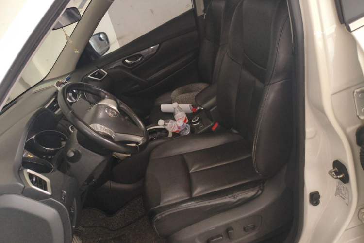 Used Nissan X-Trail 2014 2.5L CVT Luxury Edition 4WD Left Front Seat