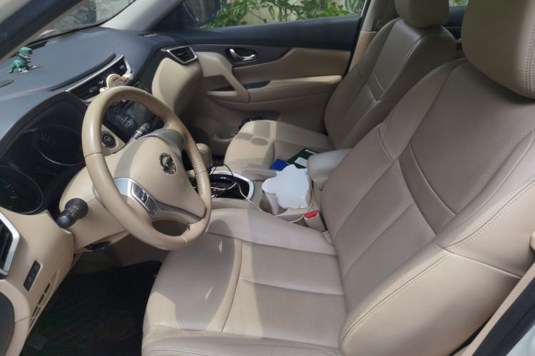 Used Nissan X-Trail 2014 2.0L CVT Comfort Edition 2WD Left Front Seat
