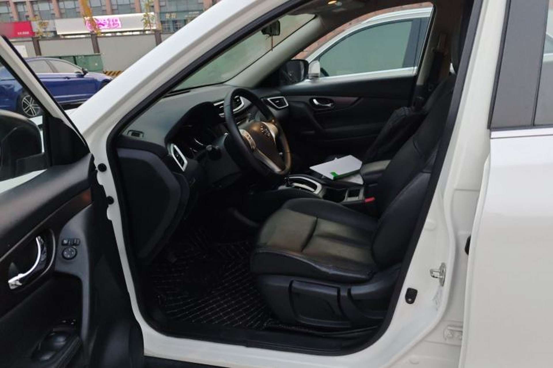 Used Nissan X-Trail 2014 2.0L CVT Comfort Edition 2WD Left Front Seat