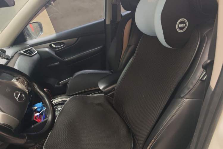Used Nissan X-Trail 2014 2.0L CVT Comfort Edition 2WD Left Front Seat