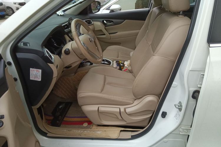 Used Nissan X-Trail 2014 2.0L CVT Comfort Edition 2WD Left Front Seat