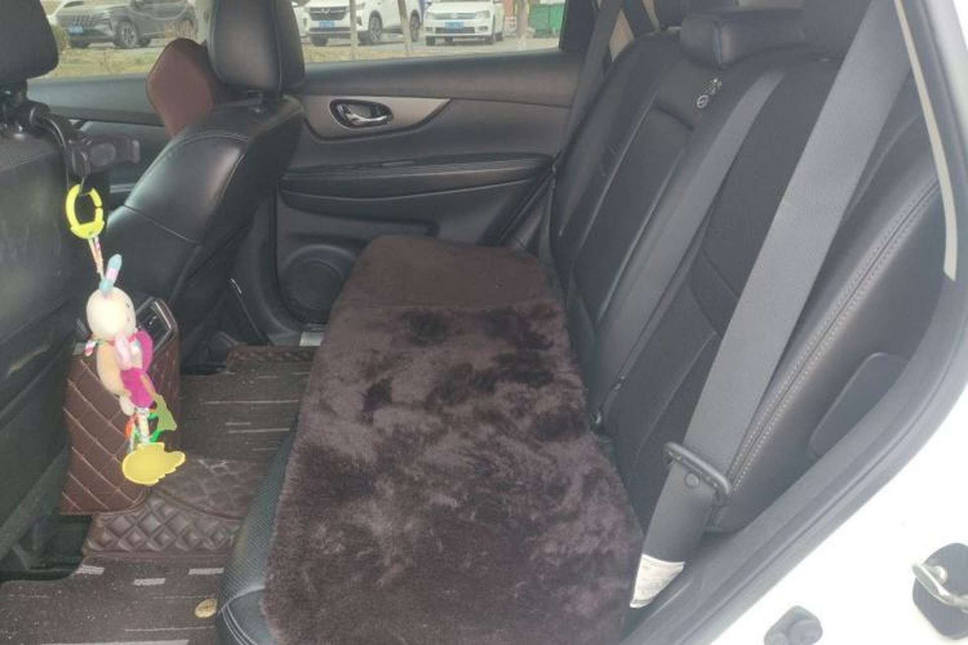 Used Nissan X-Trail 2014 2.0L CVT Comfort Edition 2WD Left Rear Seat