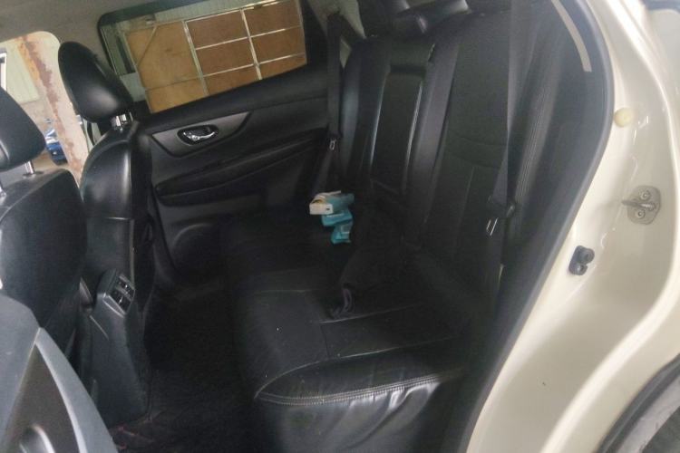 Used Nissan X-Trail 2014 2.0L CVT Comfort Edition 2WD Left Rear Seat