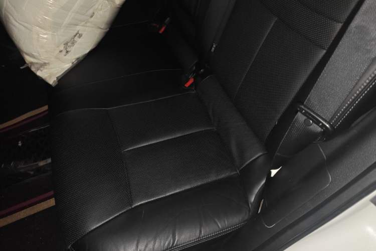 Used Nissan X-Trail 2014 2.0L CVT Comfort Edition 2WD Left Rear Seat