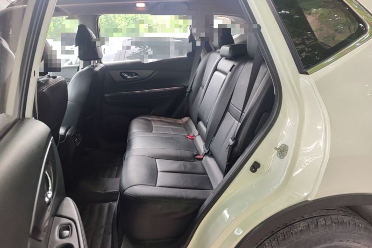 Used Nissan X-Trail 2014 2.0L CVT Comfort Edition 2WD Left Rear Seat