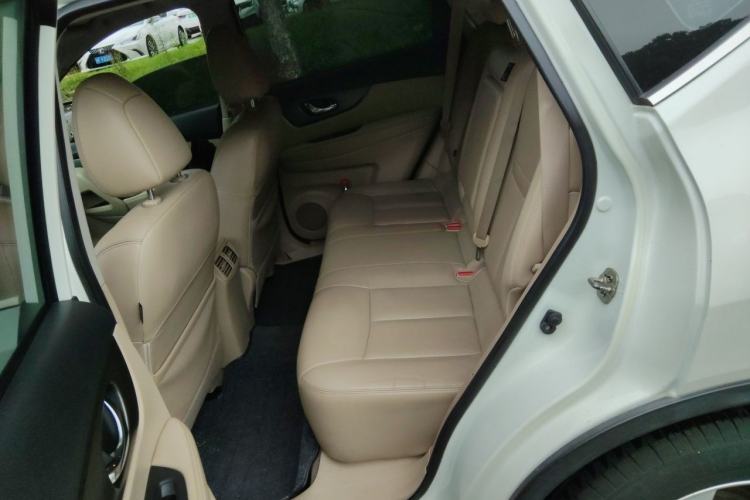 Used Nissan X-Trail 2014 2.0L CVT Comfort Edition 2WD Left Rear Seat