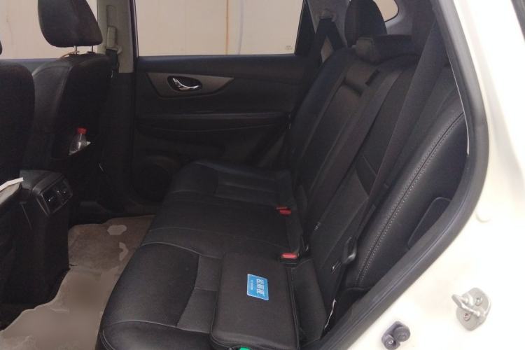 Used Nissan X-Trail 2014 2.0L CVT Comfort Edition 2WD Left Rear Seat