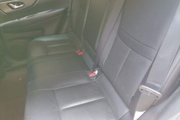 Used Nissan X-Trail 2014 2.0L CVT Comfort Edition 2WD Left Rear Seat