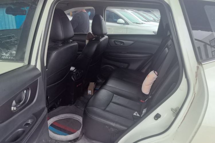 Used Nissan X-Trail 2014 2.0L CVT Comfort Edition 2WD Left Rear Seat