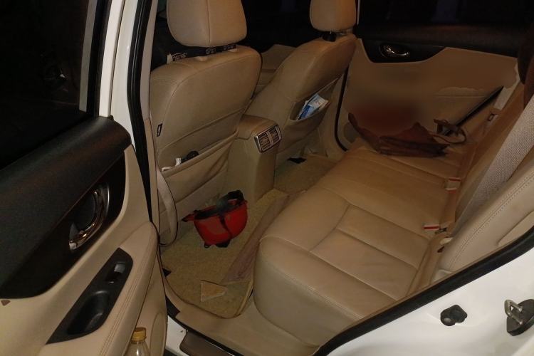 Used Nissan X-Trail 2014 2.0L CVT Comfort Edition 2WD Left Rear Seat