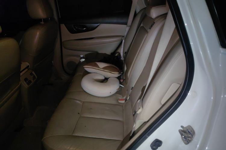 Used Nissan X-Trail 2014 2.0L CVT Comfort Edition 2WD Left Rear Seat
