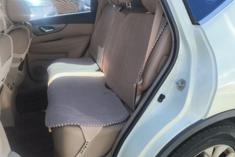 Used Nissan X-Trail 2014 2.0L CVT Comfort Edition 2WD Left Rear Seat