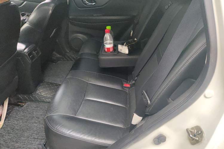 Used Nissan X-Trail 2014 2.0L CVT Comfort Edition 2WD Left Rear Seat