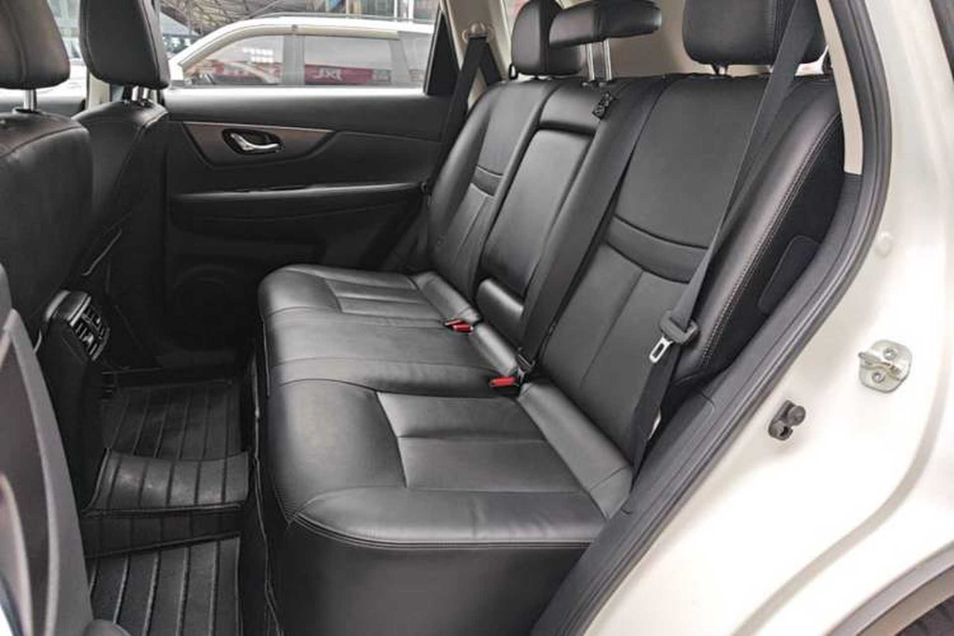 Used Nissan X-Trail 2014 2.0L CVT Comfort Edition 2WD Left Rear Seat