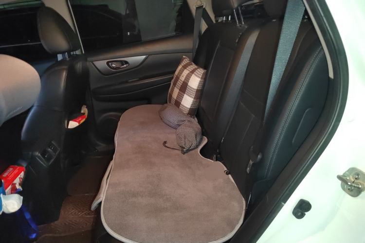 Used Nissan X-Trail 2014 2.0L CVT Comfort Edition 2WD Left Rear Seat