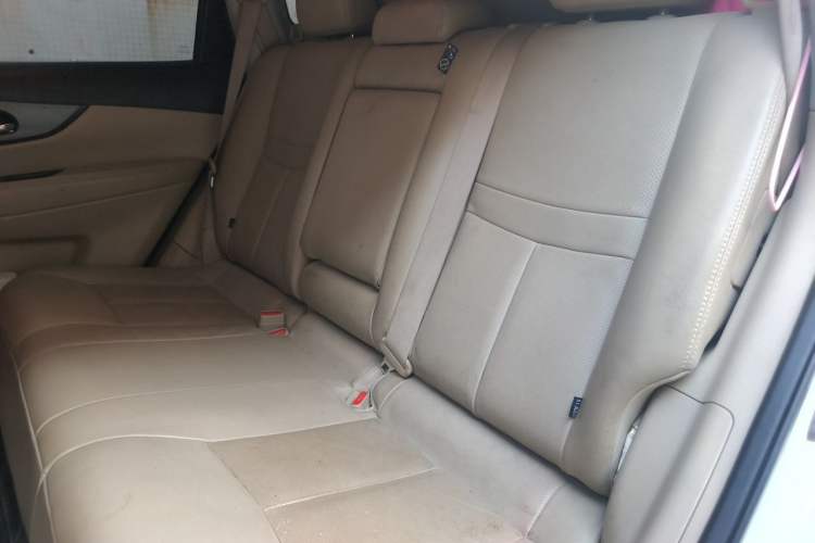 Used Nissan X-Trail 2014 2.0L CVT Comfort Edition 2WD Left Rear Seat