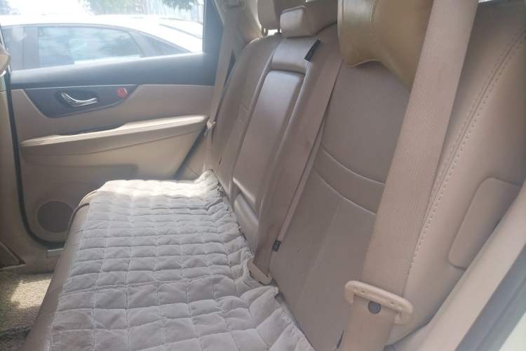 Used Nissan X-Trail 2014 2.0L CVT Comfort Edition 2WD Left Rear Seat