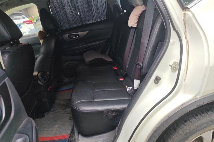Used Nissan X-Trail 2014 2.0L CVT Comfort Edition 2WD Left Rear Seat