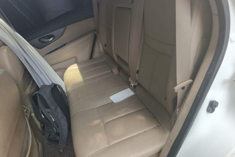Used Nissan X-Trail 2014 2.0L CVT Comfort Edition 2WD Left Rear Seat