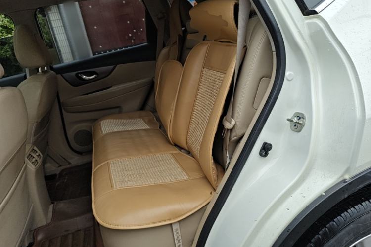 Used Nissan X-Trail 2014 2.0L CVT Comfort Edition 2WD Left Rear Seat