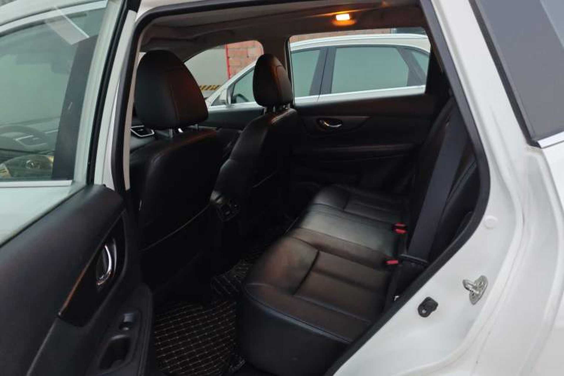 Used Nissan X-Trail 2014 2.0L CVT Comfort Edition 2WD Left Rear Seat