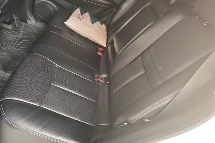 Used Nissan X-Trail 2014 2.0L CVT Comfort Edition 2WD Left Rear Seat