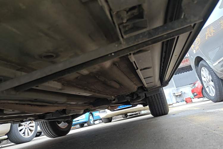 Used Nissan X-Trail 2014 2.0L CVT Comfort Edition 2WD Left Side Sill