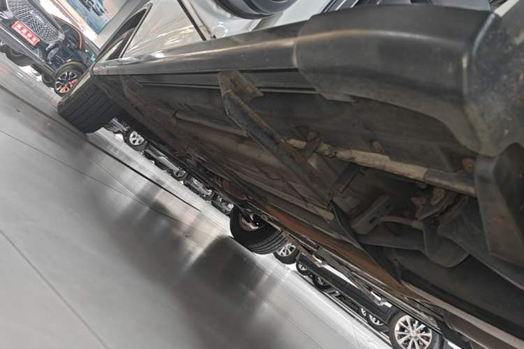 Used Nissan X-Trail 2014 2.0L CVT Comfort Edition 2WD Left Side Sill