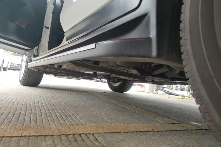 Used Nissan X-Trail 2014 2.0L CVT Comfort Edition 2WD Left Side Sill