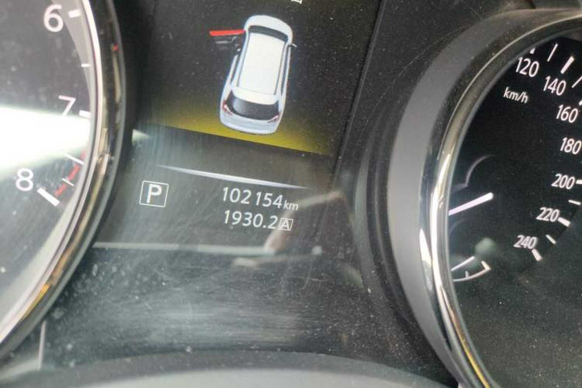 Used Nissan X-Trail 2014 2.0L CVT Comfort Edition 2WD Odometer Close Up