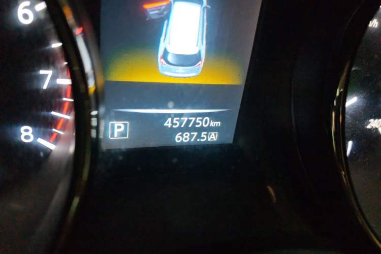 Used Nissan X-Trail 2014 2.0L CVT Comfort Edition 2WD Odometer Close Up