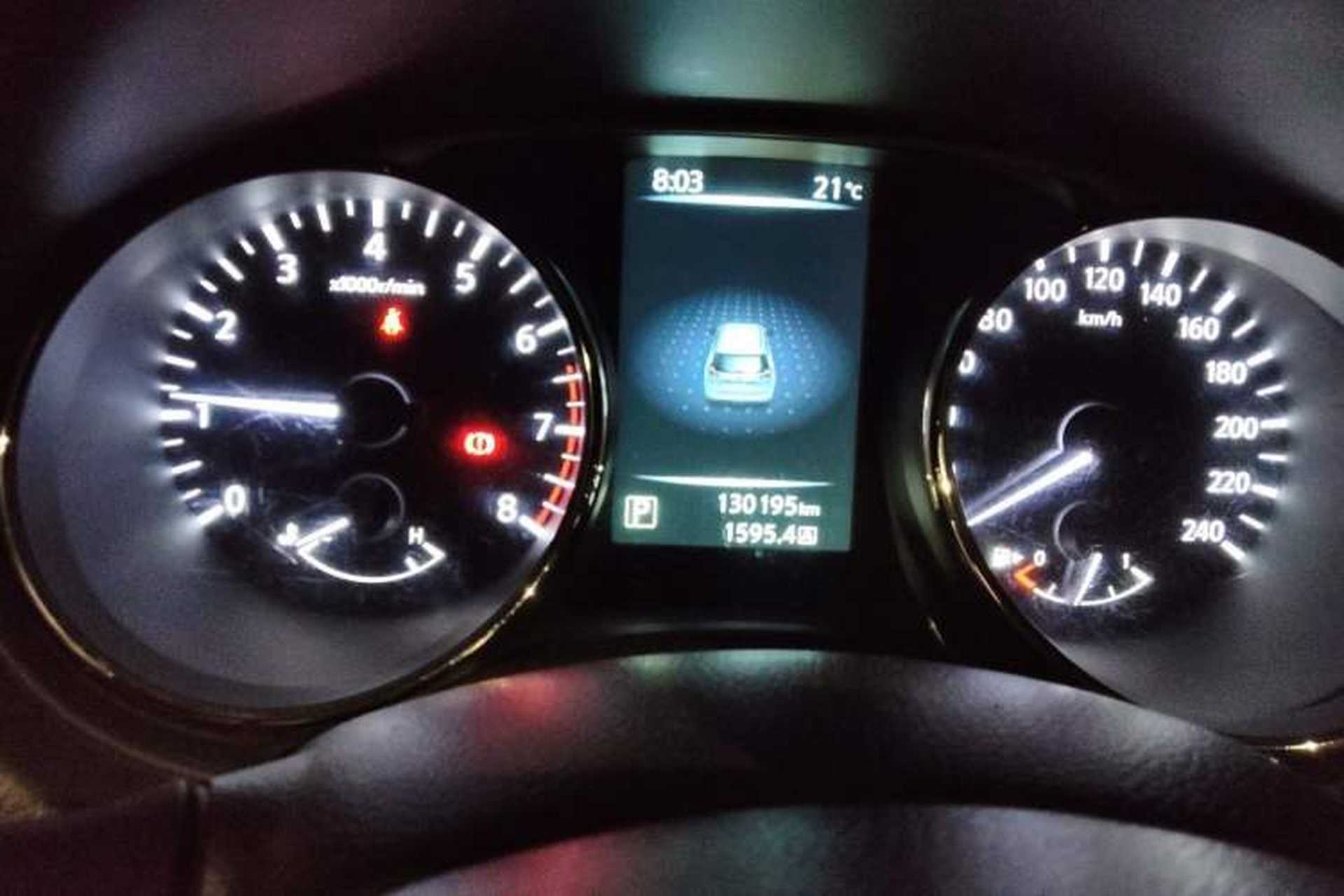 Used Nissan X-Trail 2014 2.0L CVT Comfort Edition 2WD Odometer Close Up