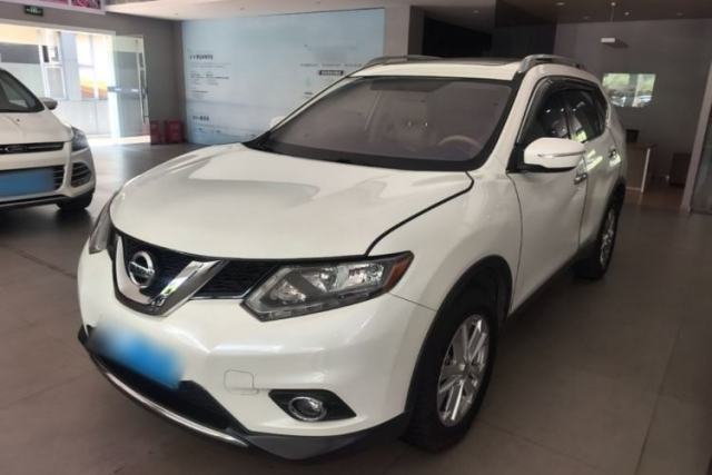 Used Nissan X-Trail 2014 2.5L CVT Leading Edition 4WD