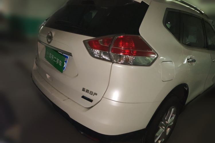 Used Nissan X-Trail 2014 2.5L CVT Leading Edition 4WD Rear